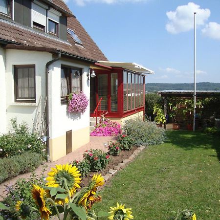 Haus Reif Apartment Dombuhl Екстериор снимка