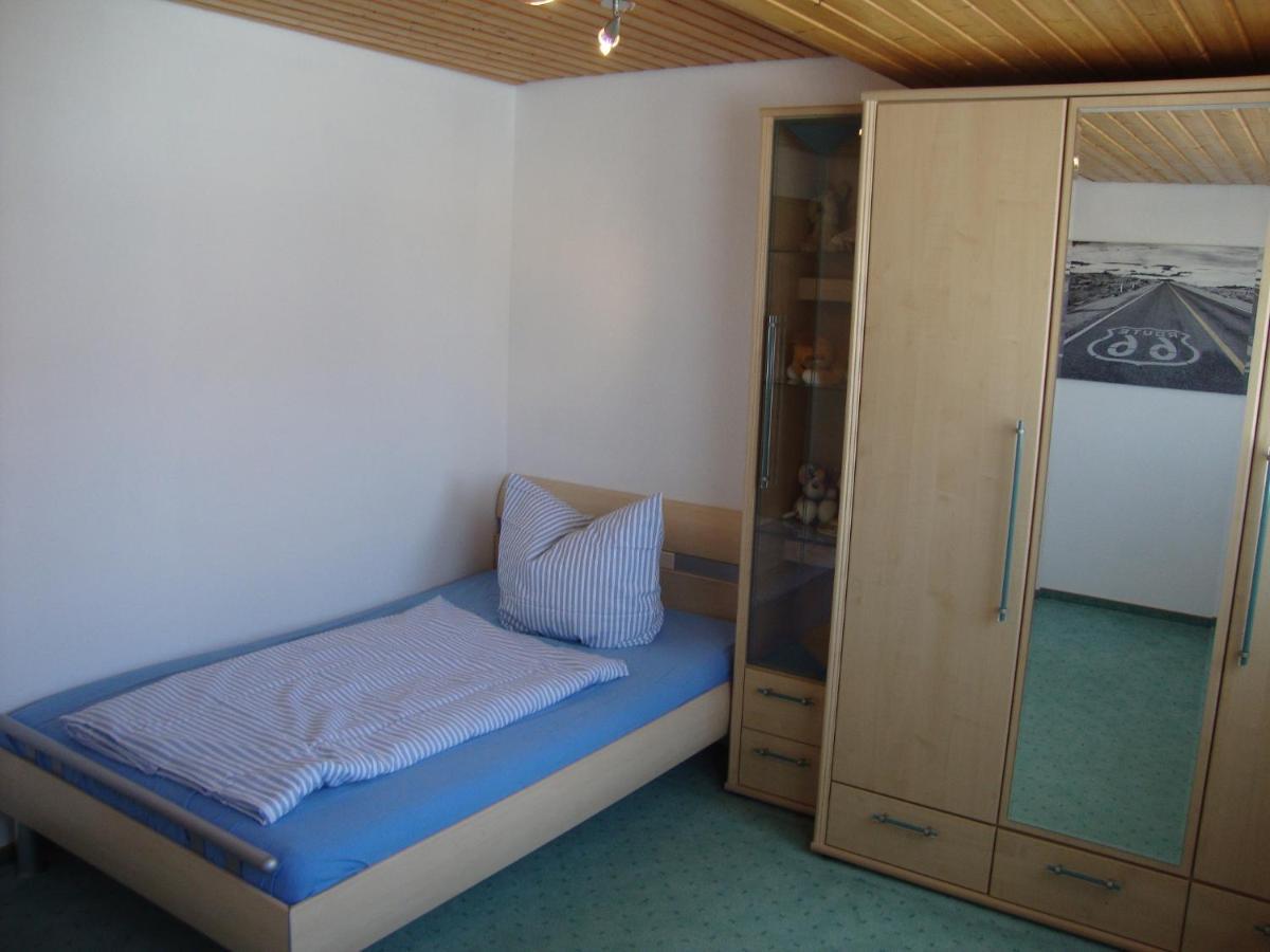 Haus Reif Apartment Dombuhl Екстериор снимка